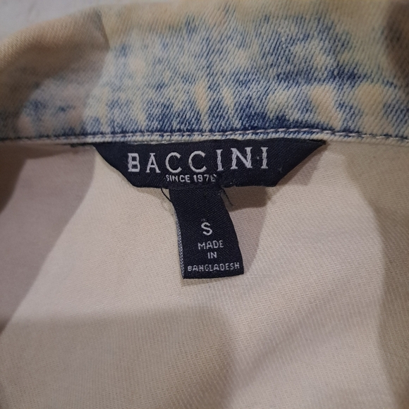Baccini | Off white blue acid wash rhinestone button up jean jacket - Picture 11 of 13